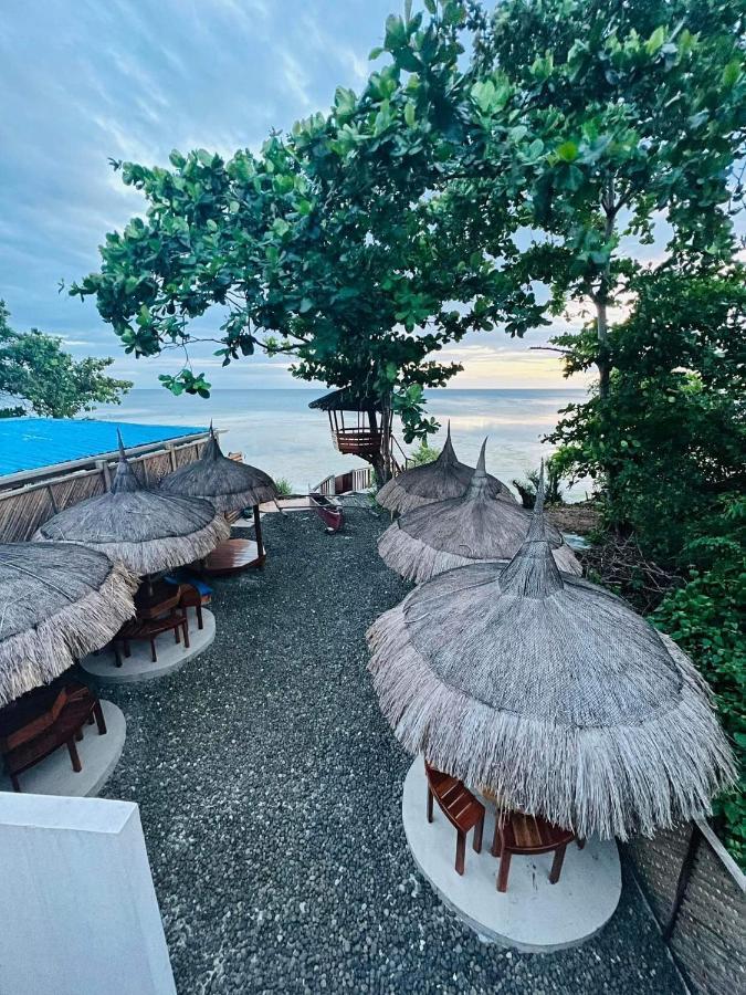 White Bada Guesthouse Siquijor Eksteriør billede