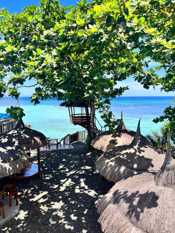 White Bada Guesthouse Siquijor Eksteriør billede