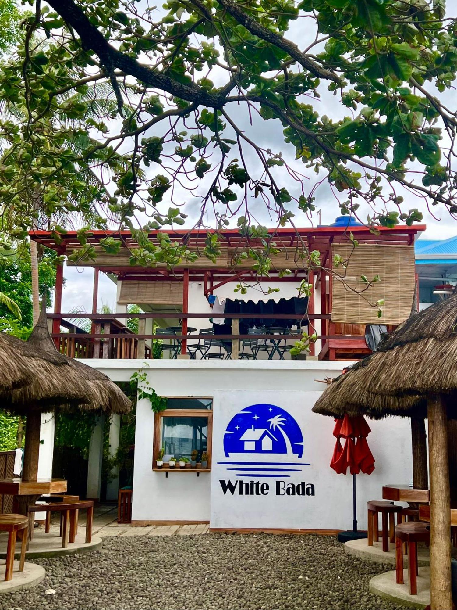 White Bada Guesthouse Siquijor Eksteriør billede
