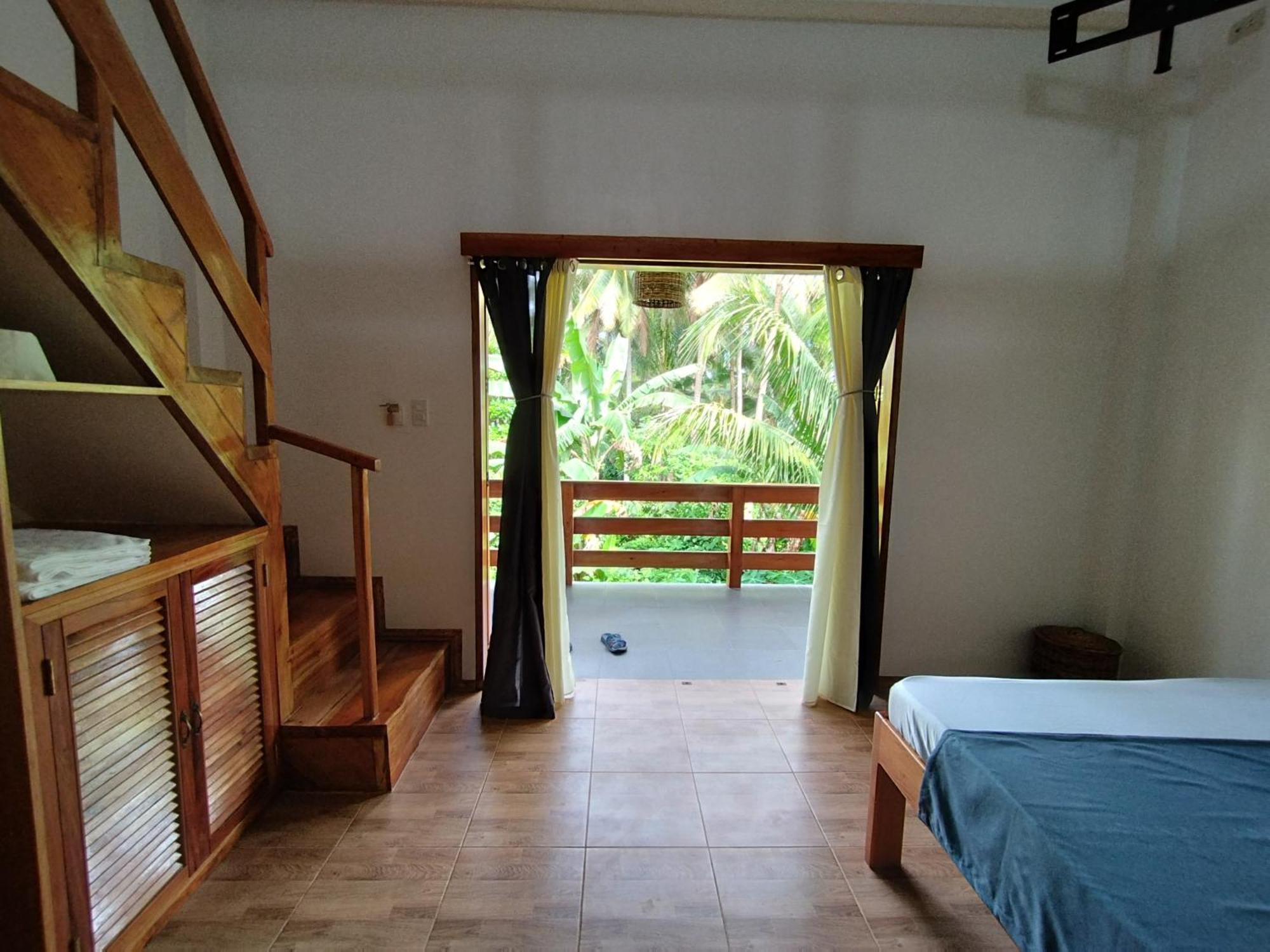 White Bada Guesthouse Siquijor Værelse billede